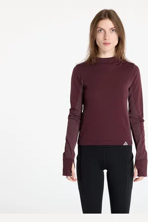 Nike T-shirt ACG "Delta River" Women