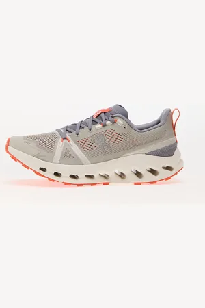 On Running Trampki M Cloudsurfer Trail / EUR 44