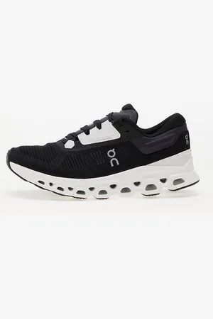 On Running Trampki W Cloudstratus 3 / EUR 37