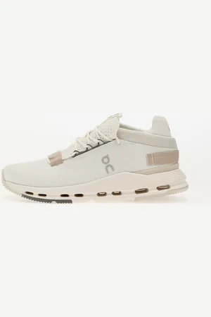 On Running Trampki M Cloudnova 2 / EUR 44