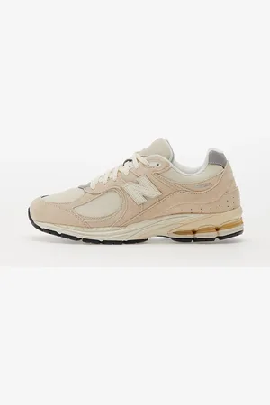 New Balance Trampki 2002R EUR 44