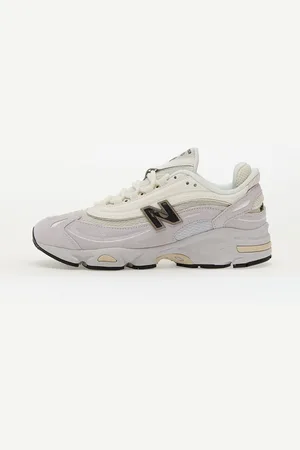 New Balance Trampki 1000 EUR 44