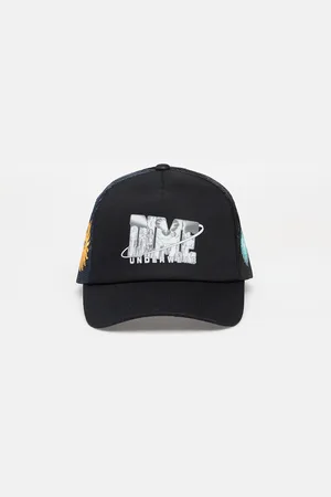 DIME Czapka Cosmic Trucker Cap Universal