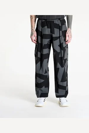 adidas Spodnie adidas Terrex Xploric Printed Cargo Pants / / Carbon L