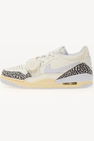 Jordan Trampki Air Legacy 312 Low / EUR 42.5