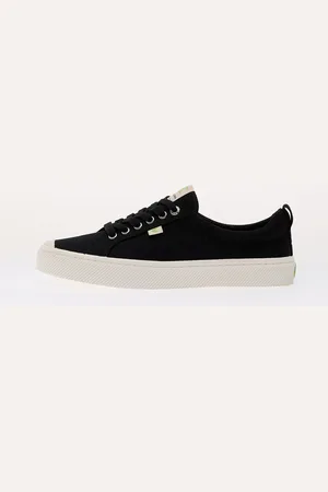 CARIUMA Trampki M Oca Low EUR 43