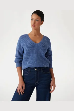 Guess W Sweter Z Cyrkoniami