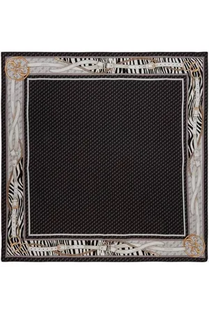 Guess W Chusta W Zwierzęcy Print Z Logo 4G