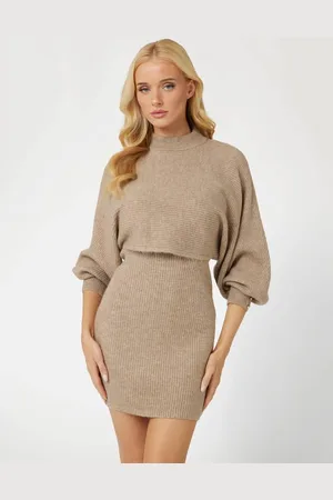 Guess W Sweter Z Skrzyżowanym Materiałem Na Plecach