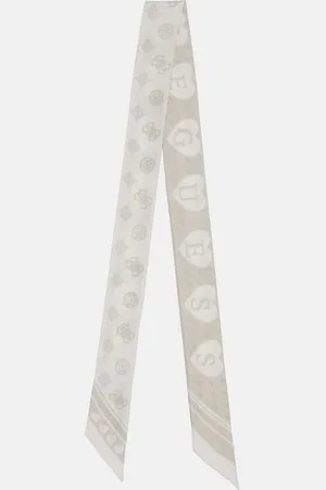 Guess W Jedwabna Bandana Z Logo I Serduszkami