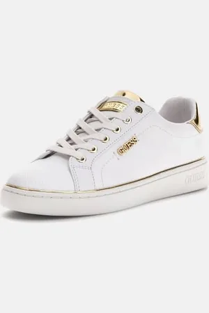 Guess W Sneakersy Z Tłoczonym Logo 4G Model Beckie