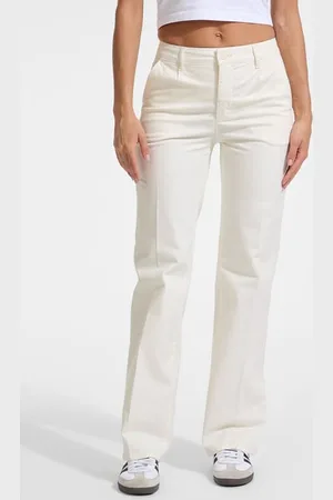 Guess W Spodnie Chino Z Prostą Nogawką
