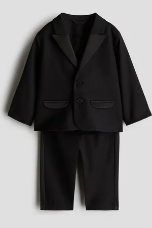 H&M Smoking