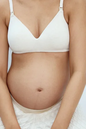 H&M MAMA Usztywniany biustonosz dla karmiącej 2-pak