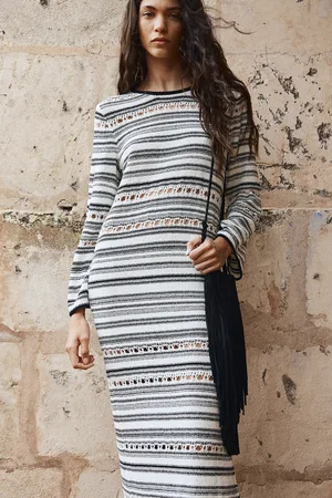 H&M Dzianinowa sukienka bouclé