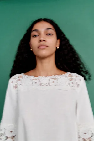 H&M Sukienka z koronkowymi detalami