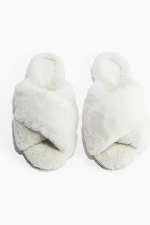 H&M Puszyste kapcie