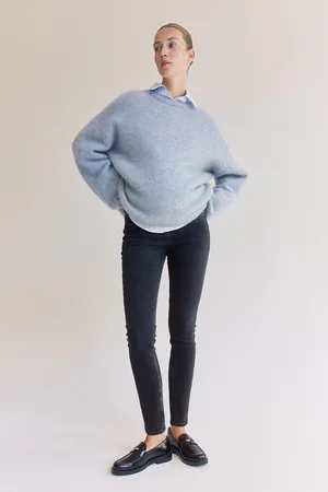 H&M MAMA Skinny Jeans