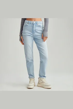 House Jasnobłękitne jeansy mom slim fit