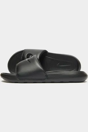 Nike Victori One Slides