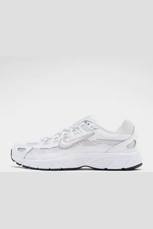 Nike P-6000 Bg