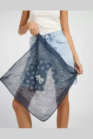 Lee Bandana