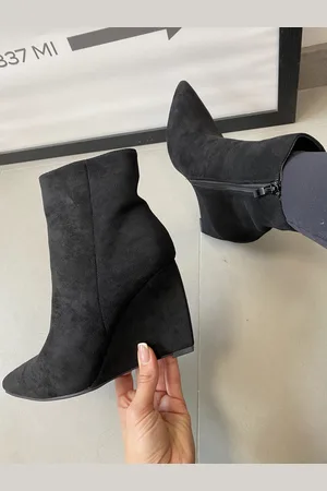 Madeline Fashion Botki na Koturnie w Szpic Czarne