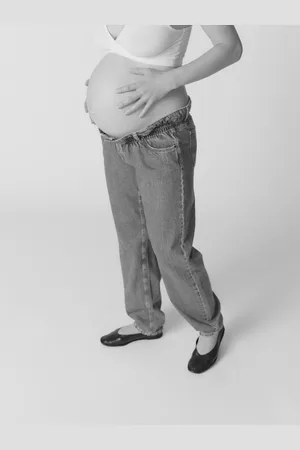 Mama;licious Krój Mom Średnia Talia Jeans