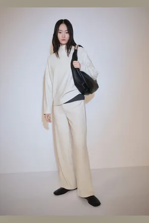 MANGO Bluza sztruksowa z półgolfem kremowy / écru