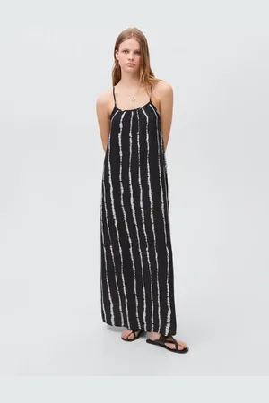 MANGO Długa sukienka ze wzorem tie-dye