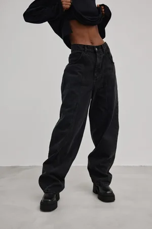 Marsala Jeansy z przeszyciem na nogawce w kolorze WASHED BLACK
