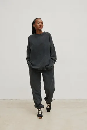 Marsala Spodnie dresowe typu jogger w kolorze FADED GREY