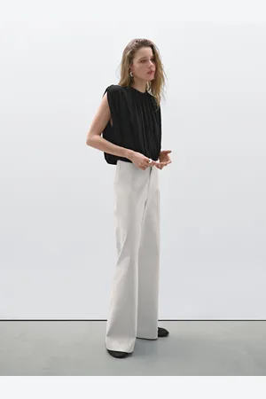 Massimo Dutti Top Bez Rękawów Z Efektem Baloon − Studio