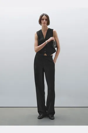Massimo Dutti Krótka Kamizelka Z Dekoltem W Serek