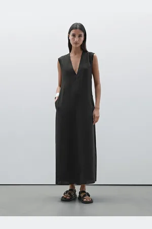 Massimo Dutti Sukienka Średniej Długości Z Ozdobnym Dekoltem W Serek