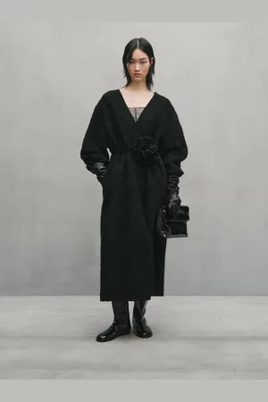 Massimo Dutti Płaszcz Z Mieszanki Wełny Z Alpaki Z Wiązaniem Z Kwiatem − Studio