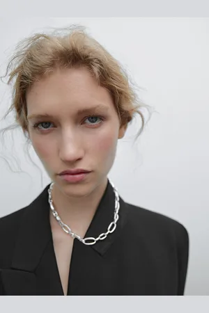 Massimo Dutti Naszyjnik Z Łańcuszka W Srebrnym Kolorze