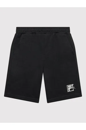 Fila Szorty sportowe Brownsville FAT0100 Regular Fit