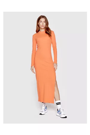 Sprandi Sukienka dzianinowa SP22-SUD522 Slim Fit