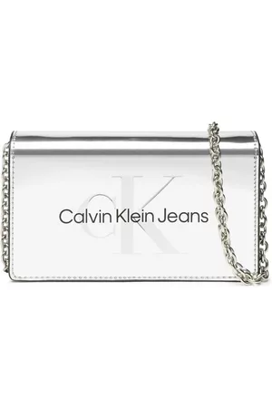 Calvin Klein Kobieta Telefony - Etui na telefon Sculpted Ew Flap Phone Cb Silver K60K610406