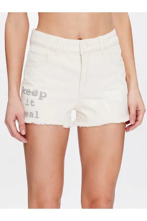 Guess Szorty jeansowe Mom W3GD26 D4Y00 Regular Fit