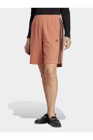 adidas Kobieta Szorty sportowe - Szorty sportowe Bermuda Shorts IC5451
