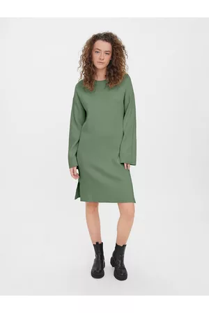 VERO MODA Kobieta Sukienki Dzienne - Sukienka dzianinowa Gold 10271183 Loose Fit