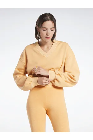 Reebok Bluza Classics Natural Dye Sweatshirt HS4739 Cropped Fit