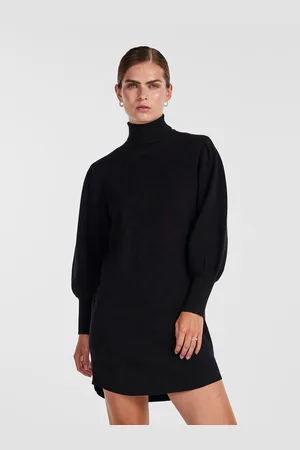 Y.A.S Sukienka dzianinowa 26030696 Regular Fit
