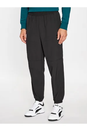 PUMA Spodnie dresowe Classics Utility 622668 Regular Fit