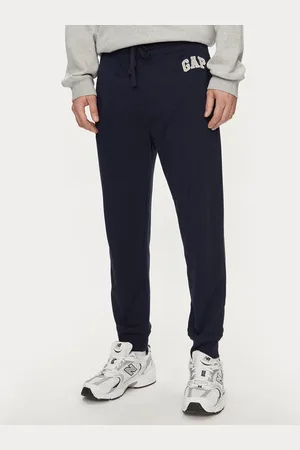 GAP Spodnie dresowe 868463-01 Regular Fit