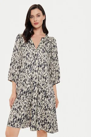 Karen by Simonsen Sukienka codzienna Nikole 10104917 Relaxed Fit