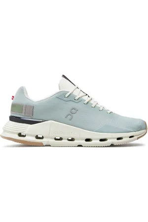 On Running Sneakersy Cloudnova Form 2697875