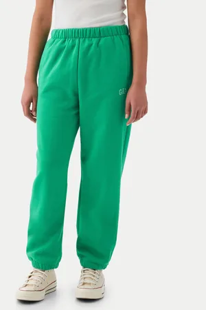 GAP Spodnie dresowe 870901-05 Relaxed Fit